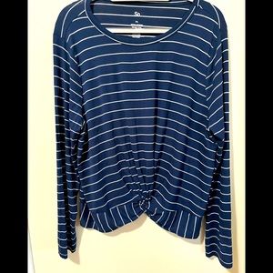 NWOT Blue Striped Top XXL